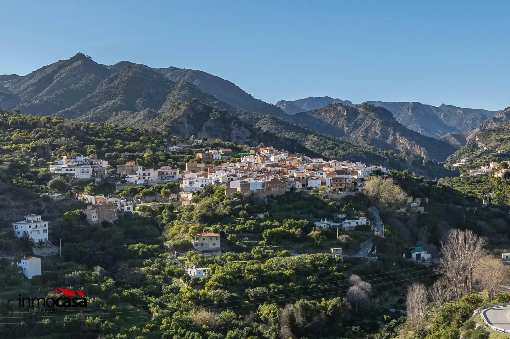 Vista exterior de Casa o chalet en venta en Los Guájares