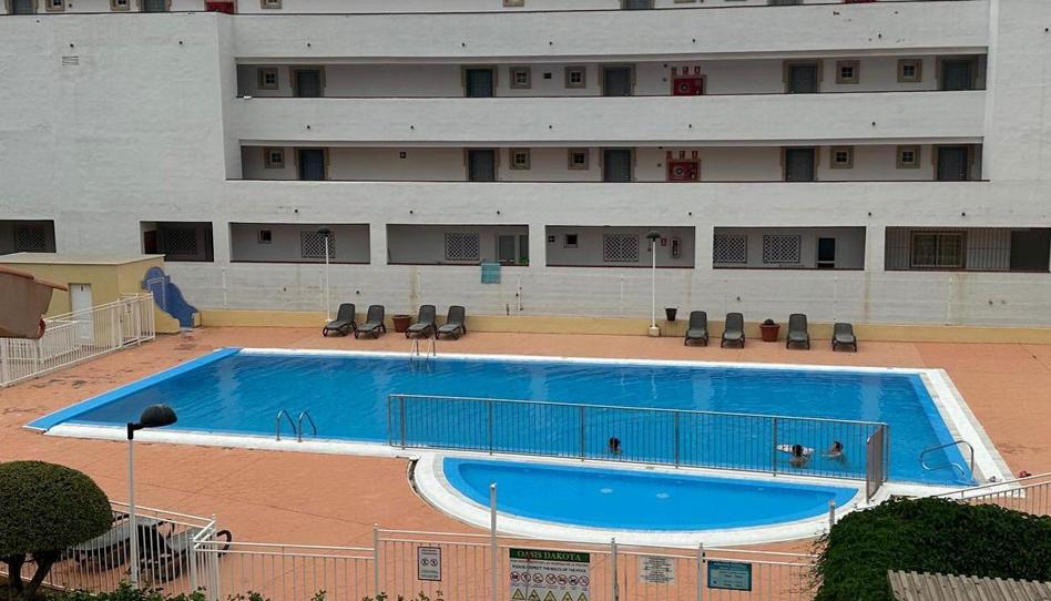 Foto 1 de Casa o xalet en venda a Calle Helsinki, Playa del Duque, Santa Cruz de Tenerife