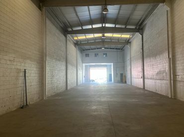 Nau industrial de lloguer a Rúa Hedras
