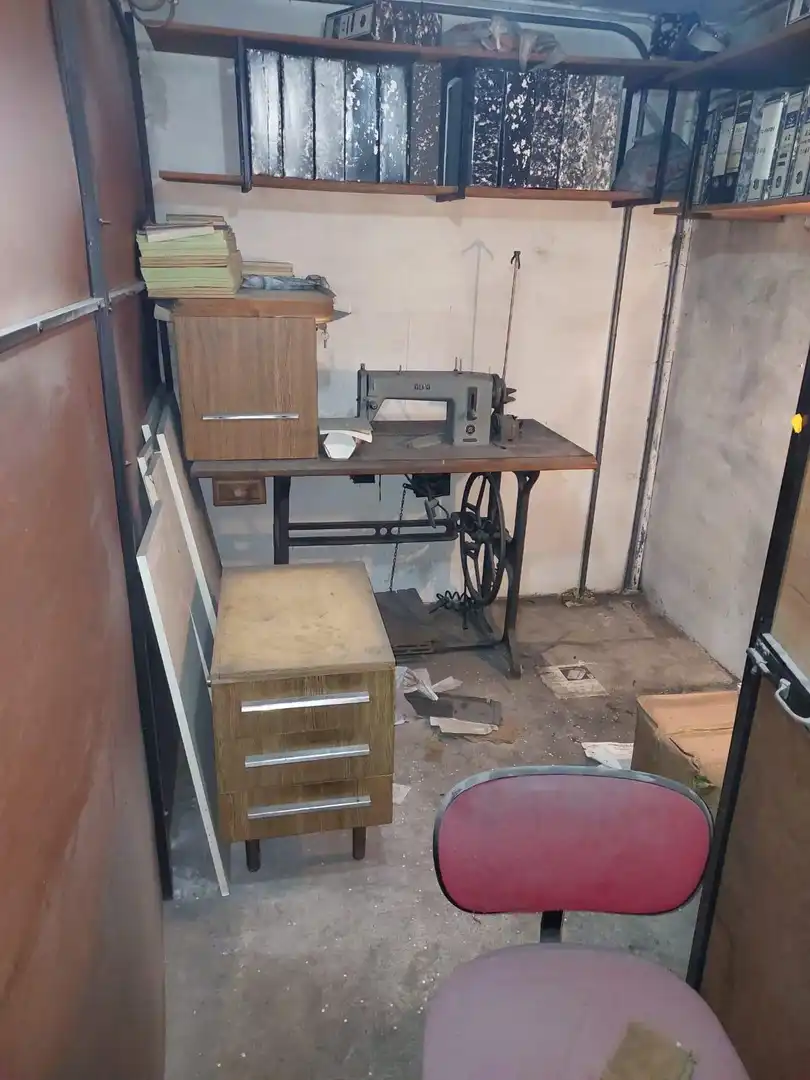 Local en venta en Avenida Valencia, Corea