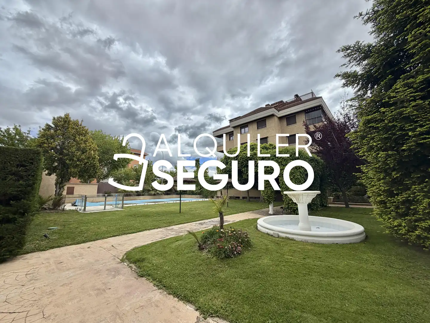 Vista exterior de Pis de lloguer en Boadilla del Monte amb Aire condicionat, Calefacció i Terrassa