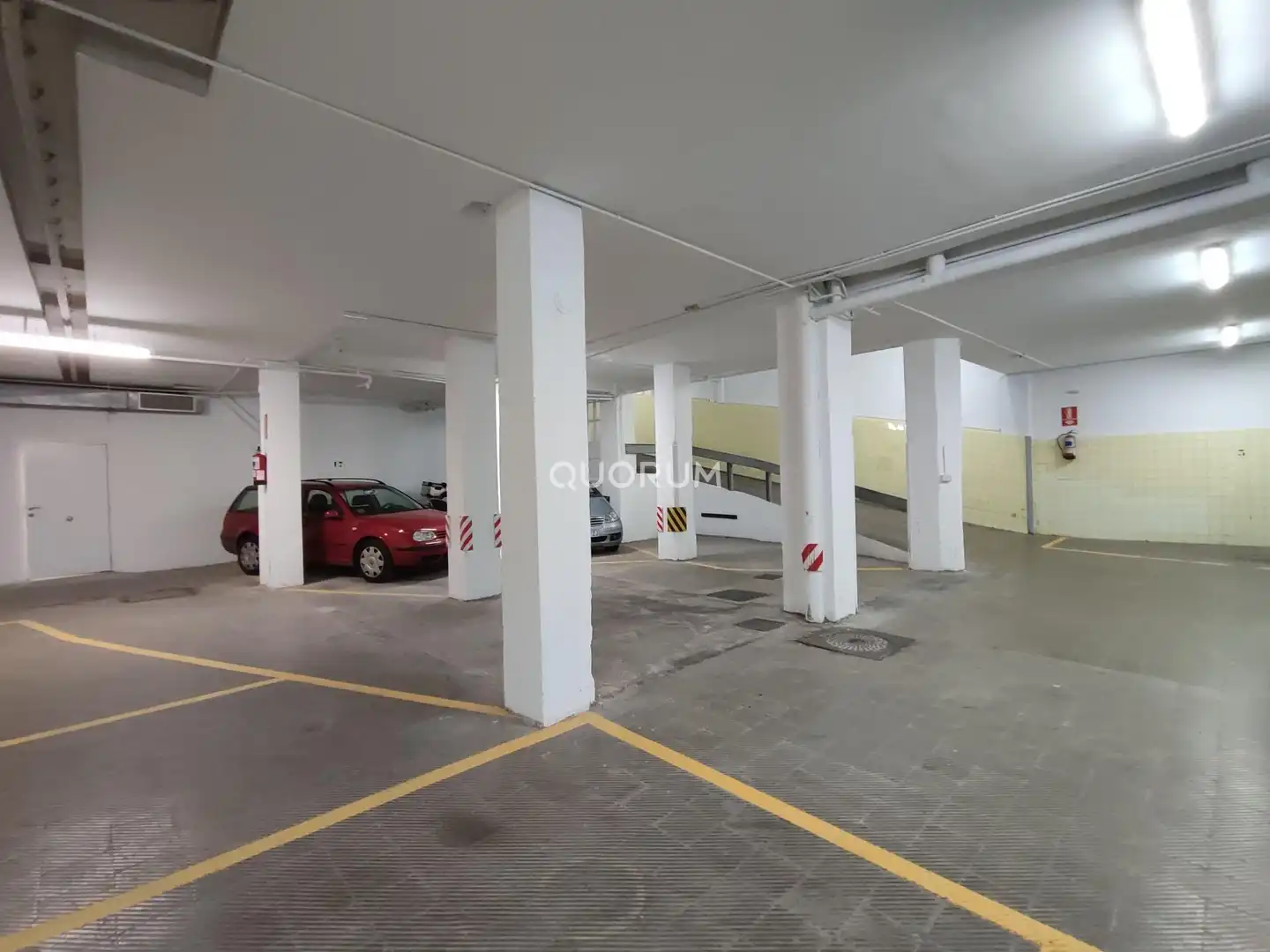 Parking de Local en venta en Bilbao  con Aire acondicionado y Amueblado