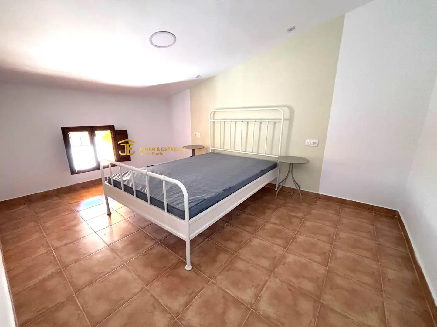 Dormitori de Apartament en venda en Lorca amb Moblat i Balcó