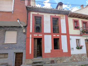 Casa amb balcó en venda a Barrio FELECHOSA ABAJO 94