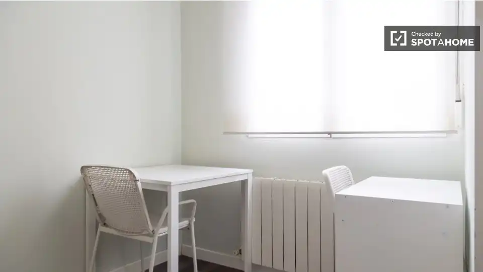 Room in Madrid, Madrid