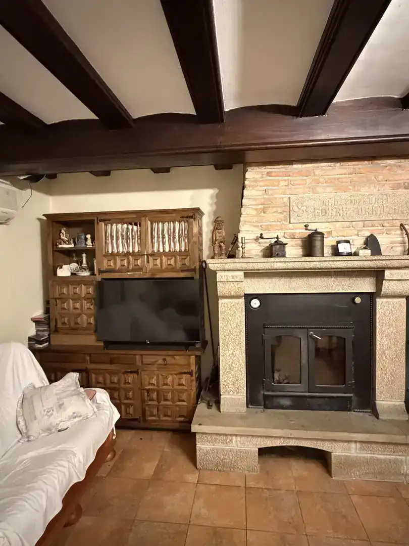 Sala d'estar de Finca rústica en venda en Sangüesa / Zangoza amb Aire condicionat, Jardí privat i Traster