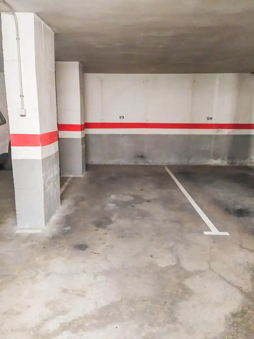 Individual for sale in Nou Eixample Sud