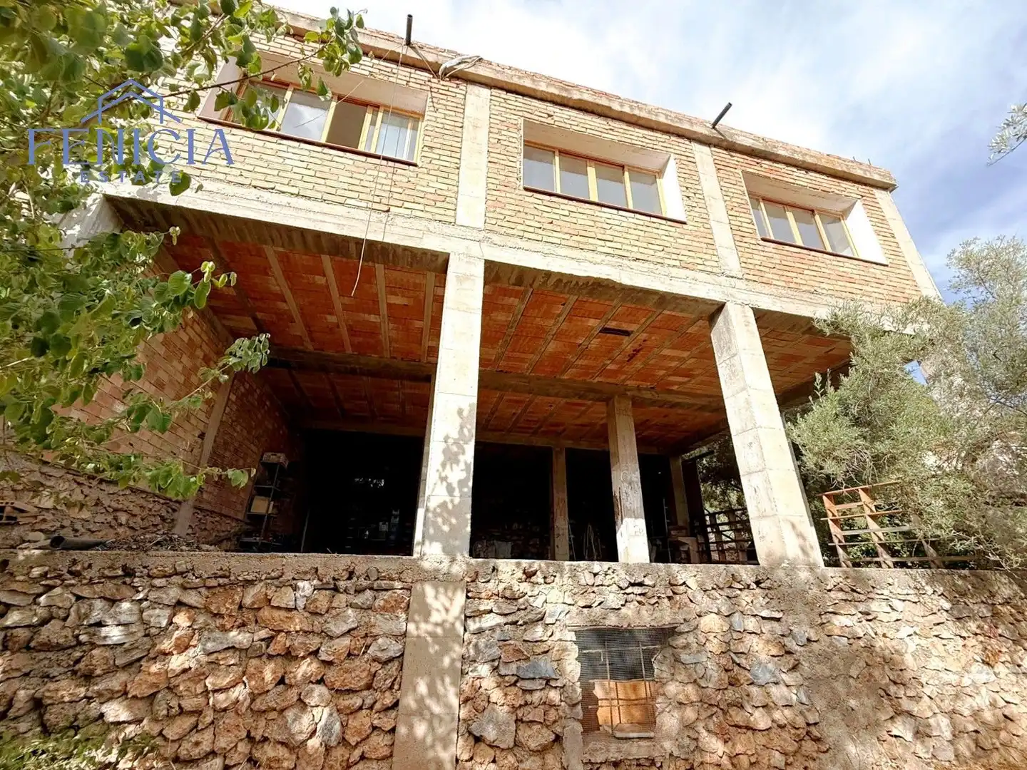 Vista exterior de Edificio en venta en Lentegí