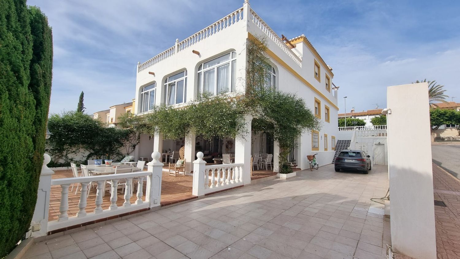 Vista exterior de Casa o xalet en venda en Vera amb Aire condicionat, Terrassa i Piscina
