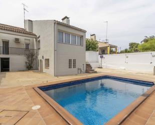 Piscina de Casa o xalet en venda en Torrent amb Aire condicionat, Calefacció i Jardí privat