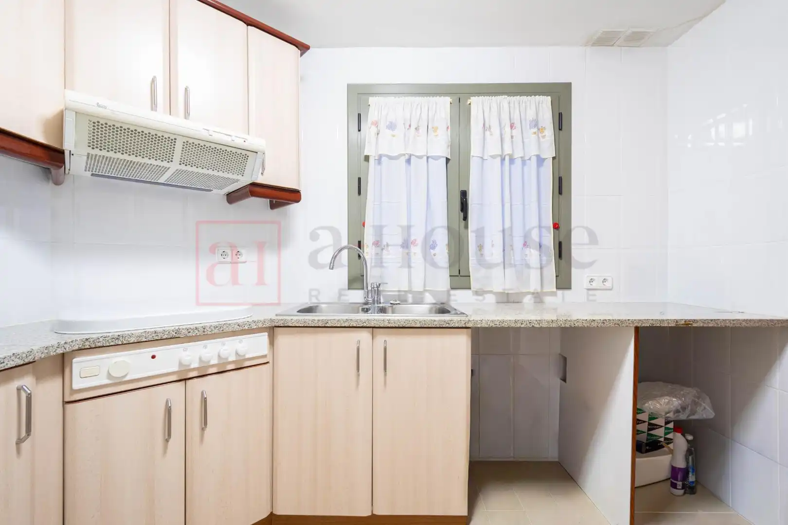 Piso con terraza en venta en Calle de la Diputació, imagen 8