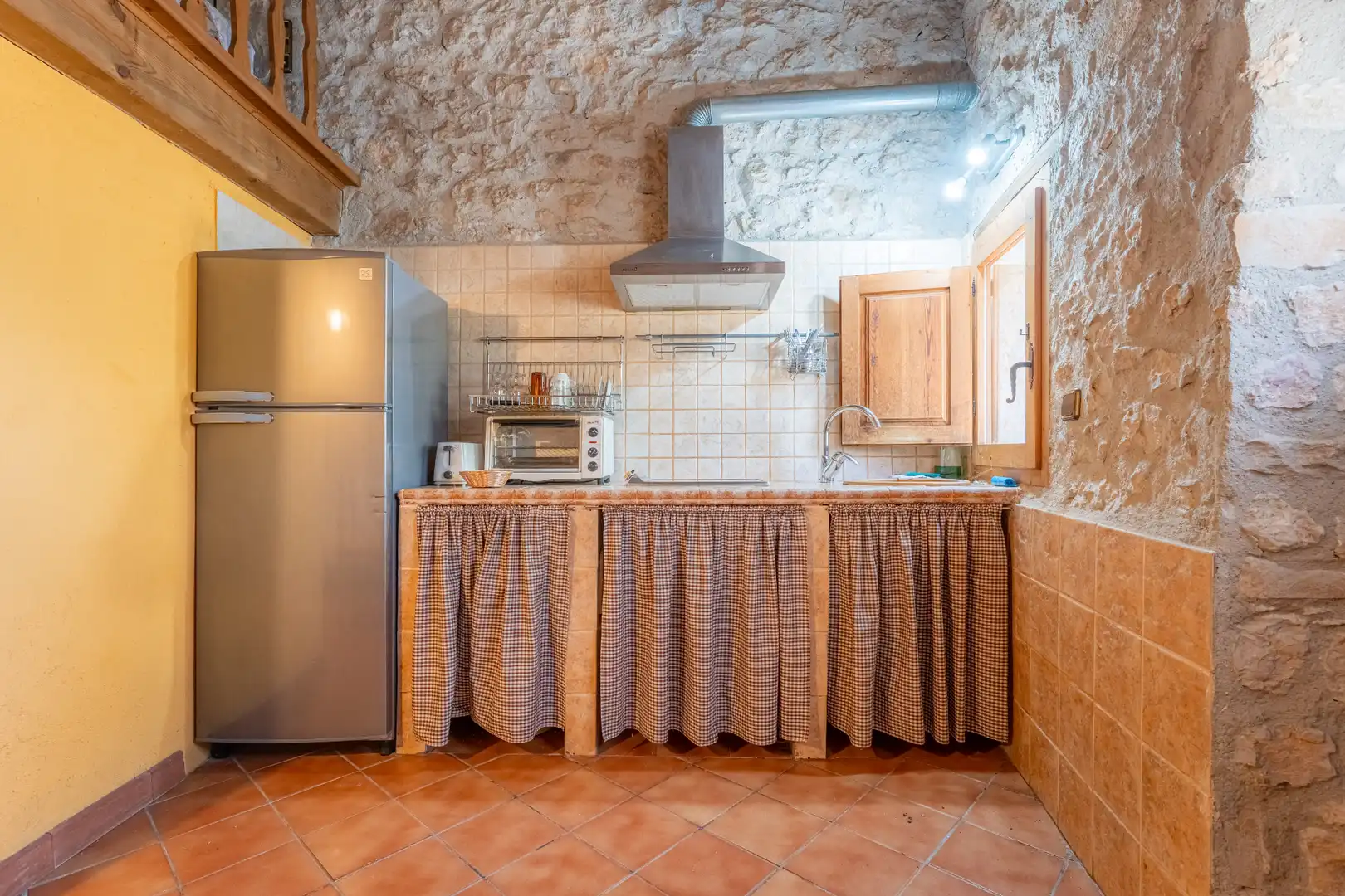 Kitchen of Houses for sale in Montblanc  with Air Conditioner, Heating and Private garden