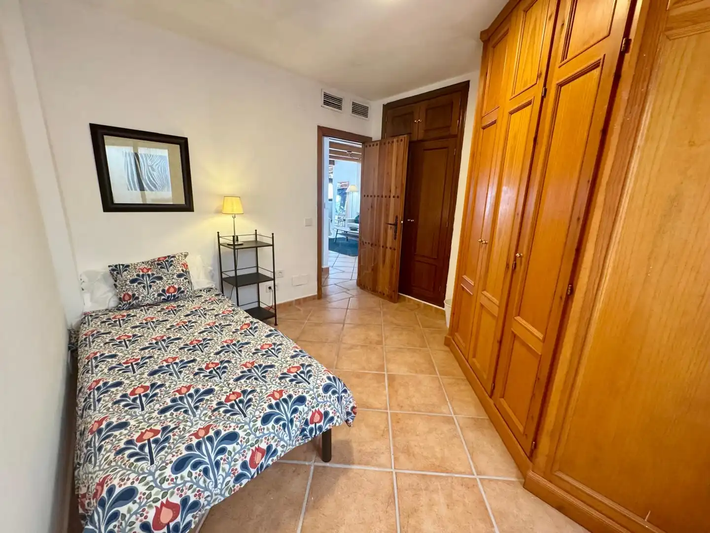 Bedroom of Apartments for rent in Marbella  with Air Conditioner, Terrace and Furnished
