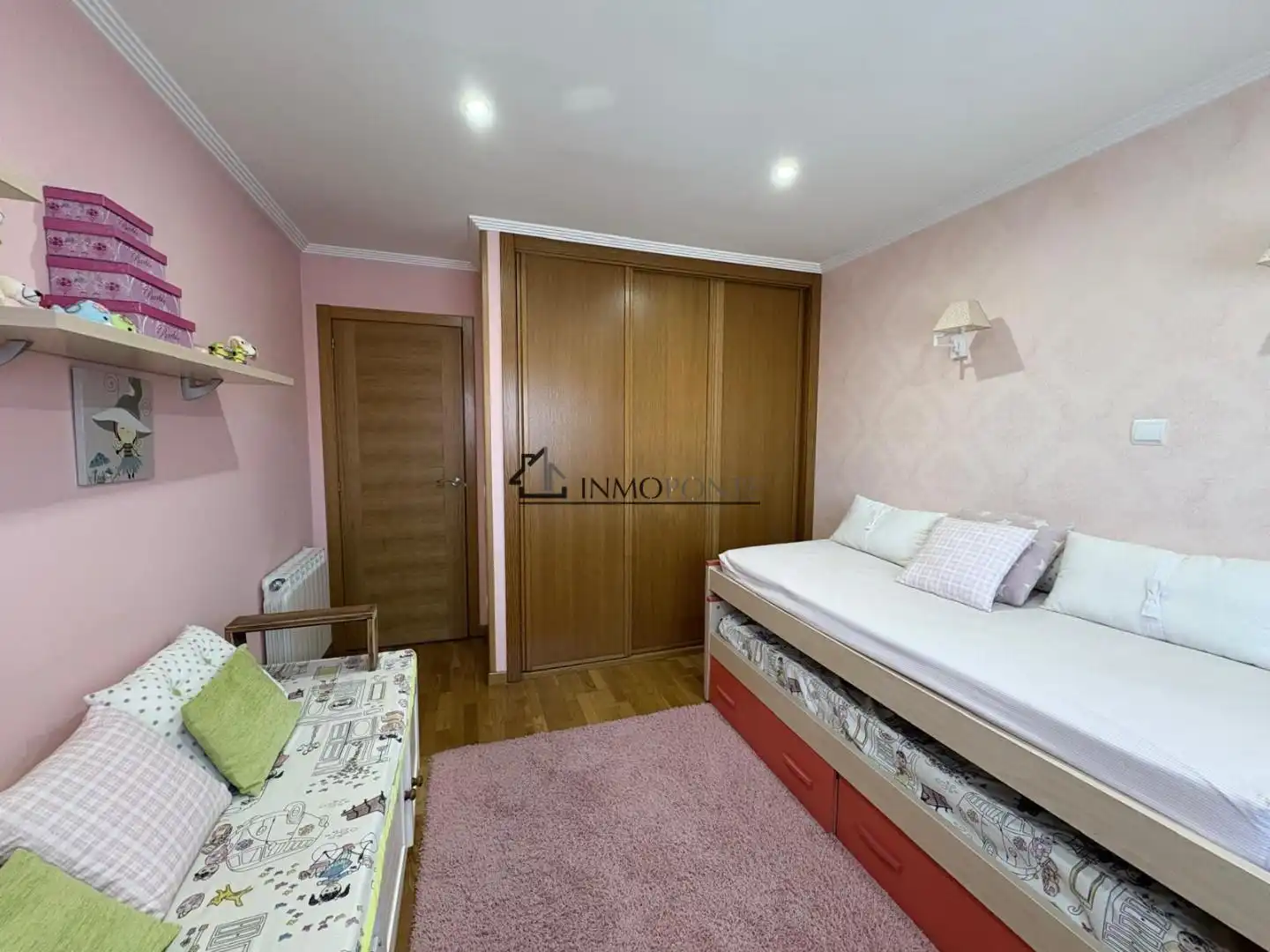 Habitación de Casa adosada en venta en Soutomaior con Calefacción, Jardín privado y Terraza