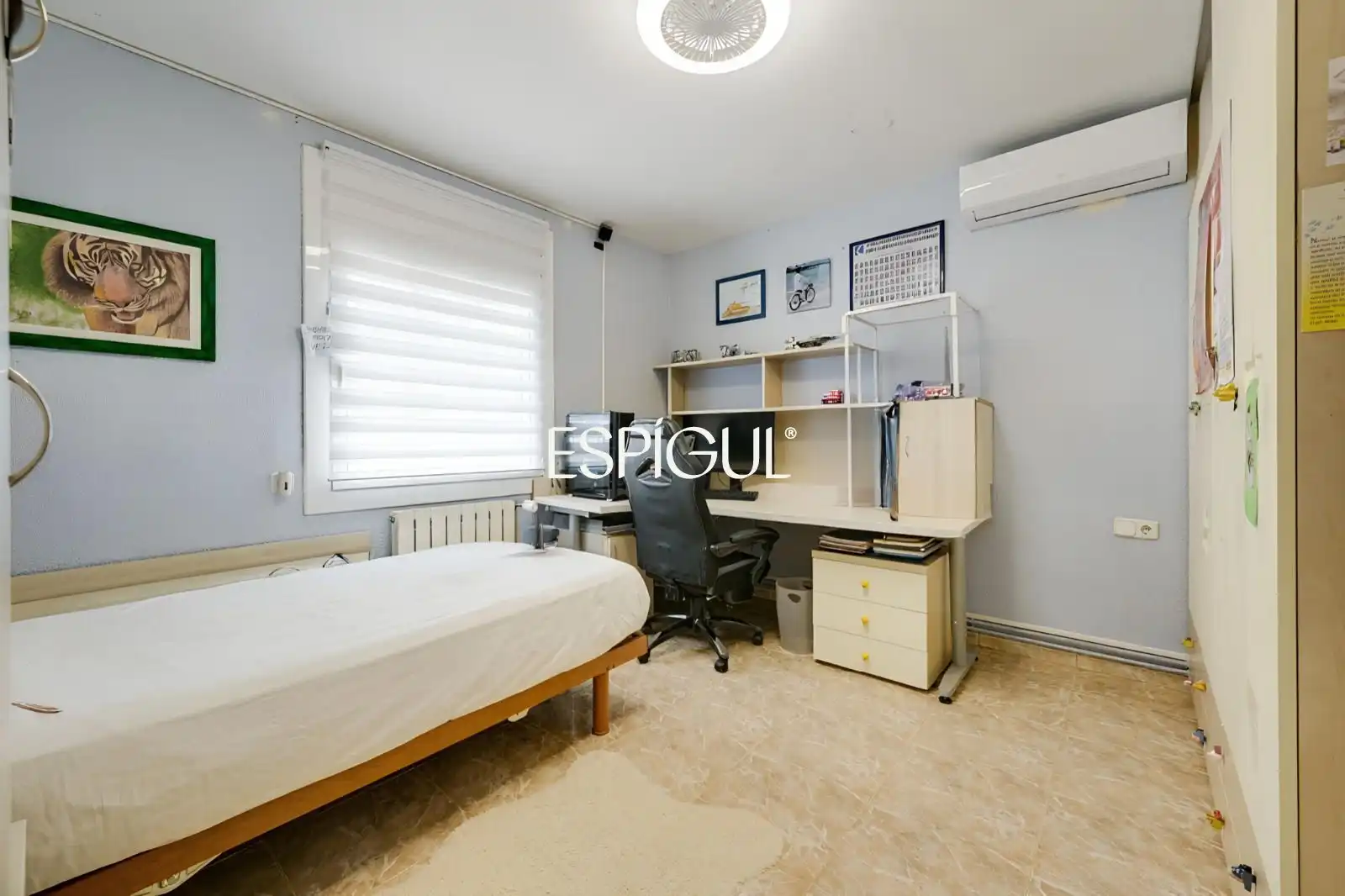 Bedroom of Houses for sale in Rubí  with Air Conditioner, Heating and Terrace