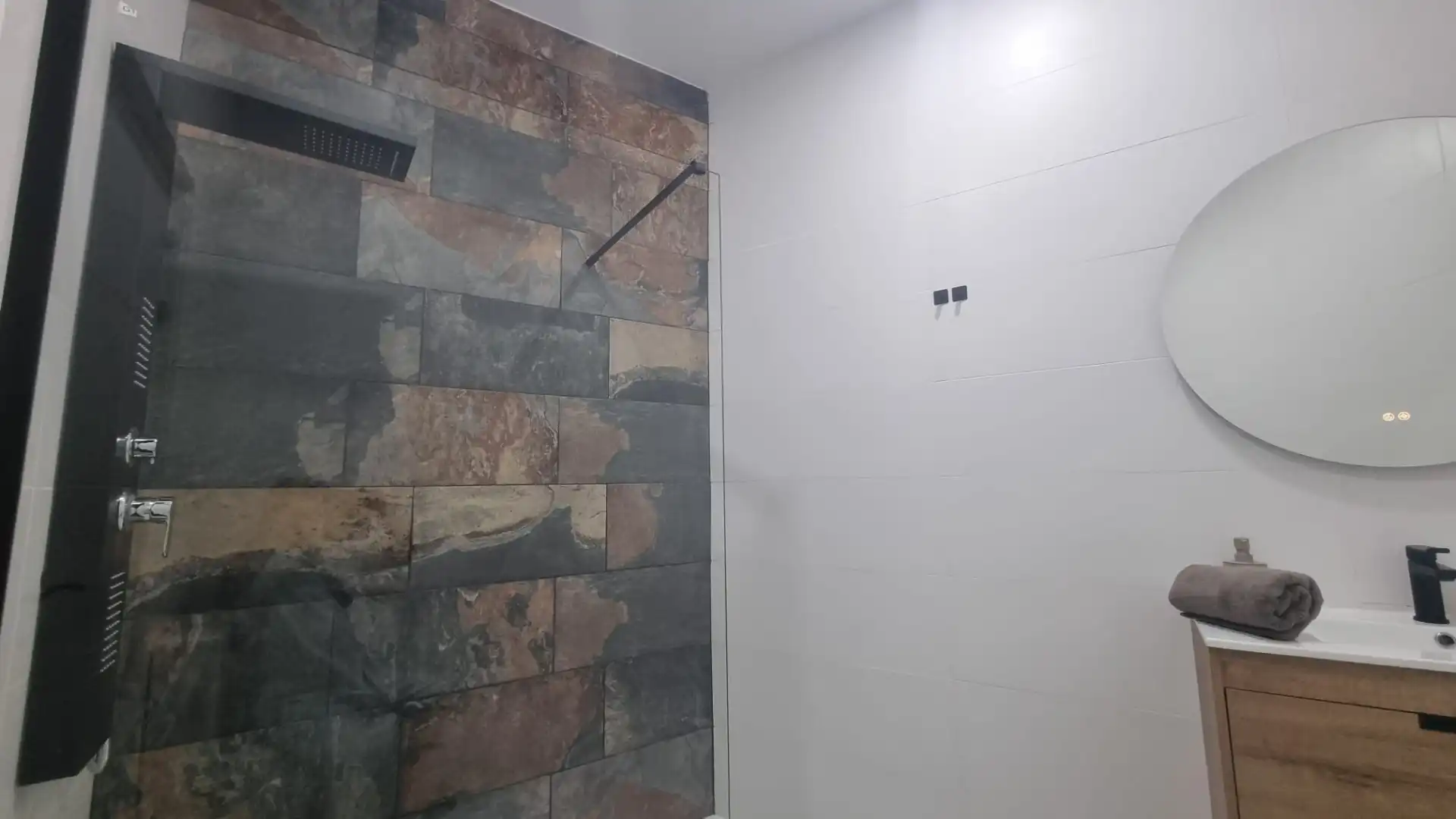Baño de Estudio en venta en Arona con Aire acondicionado, Amueblado y Horno