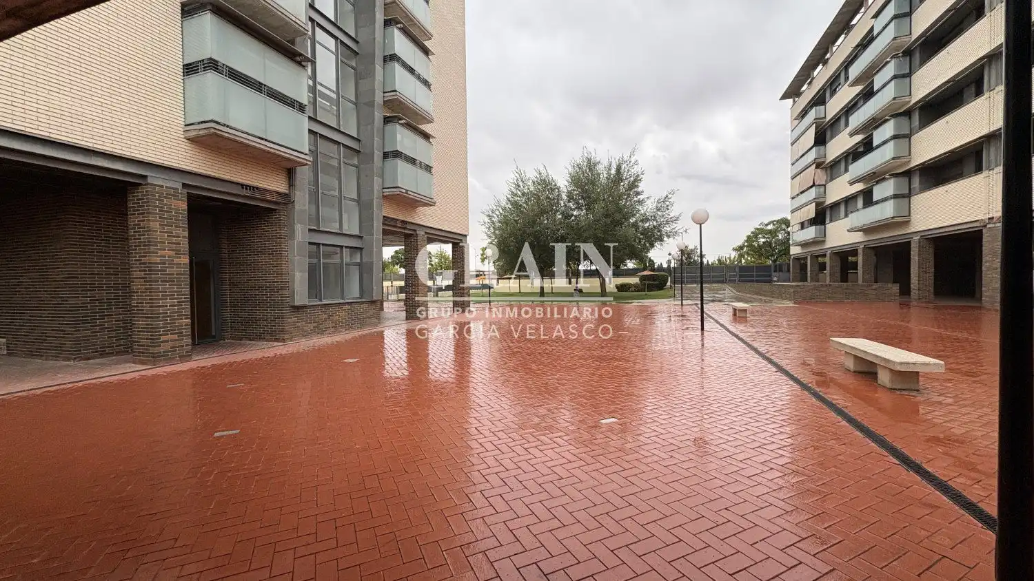 Vista exterior de Piso en venta en Albacete con Calefacción, Trastero y Piscina
