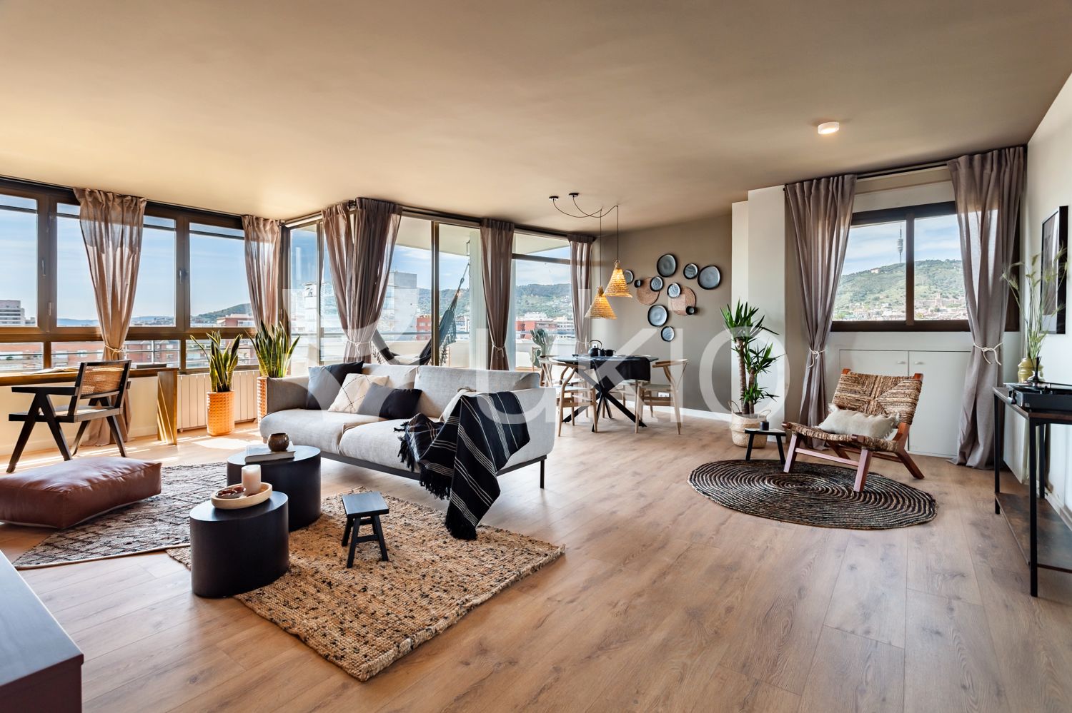 Sala d'estar de Apartament de lloguer en  Barcelona Capital amb Aire condicionat, Calefacció i Terrassa