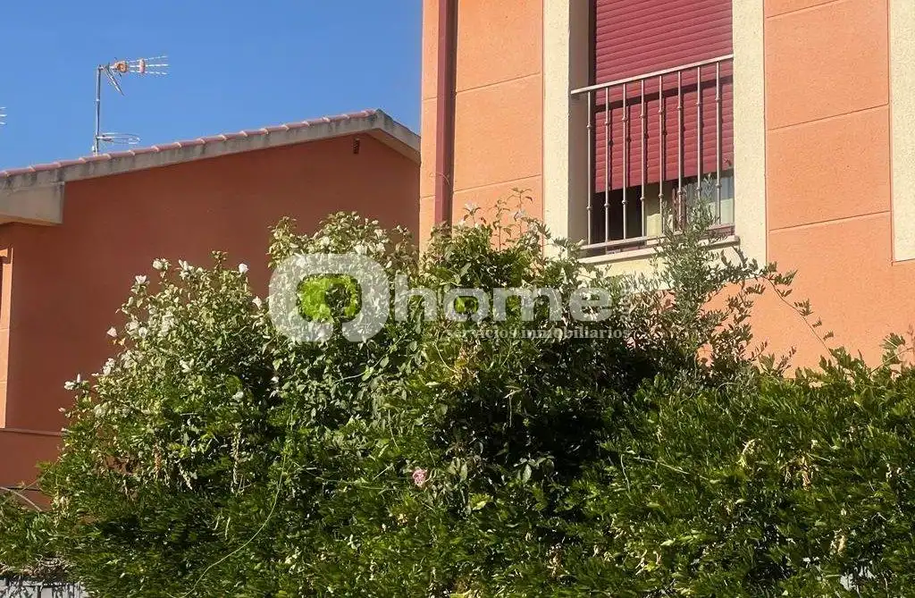 Adossat en venda a Calle Miguel de Unamuno