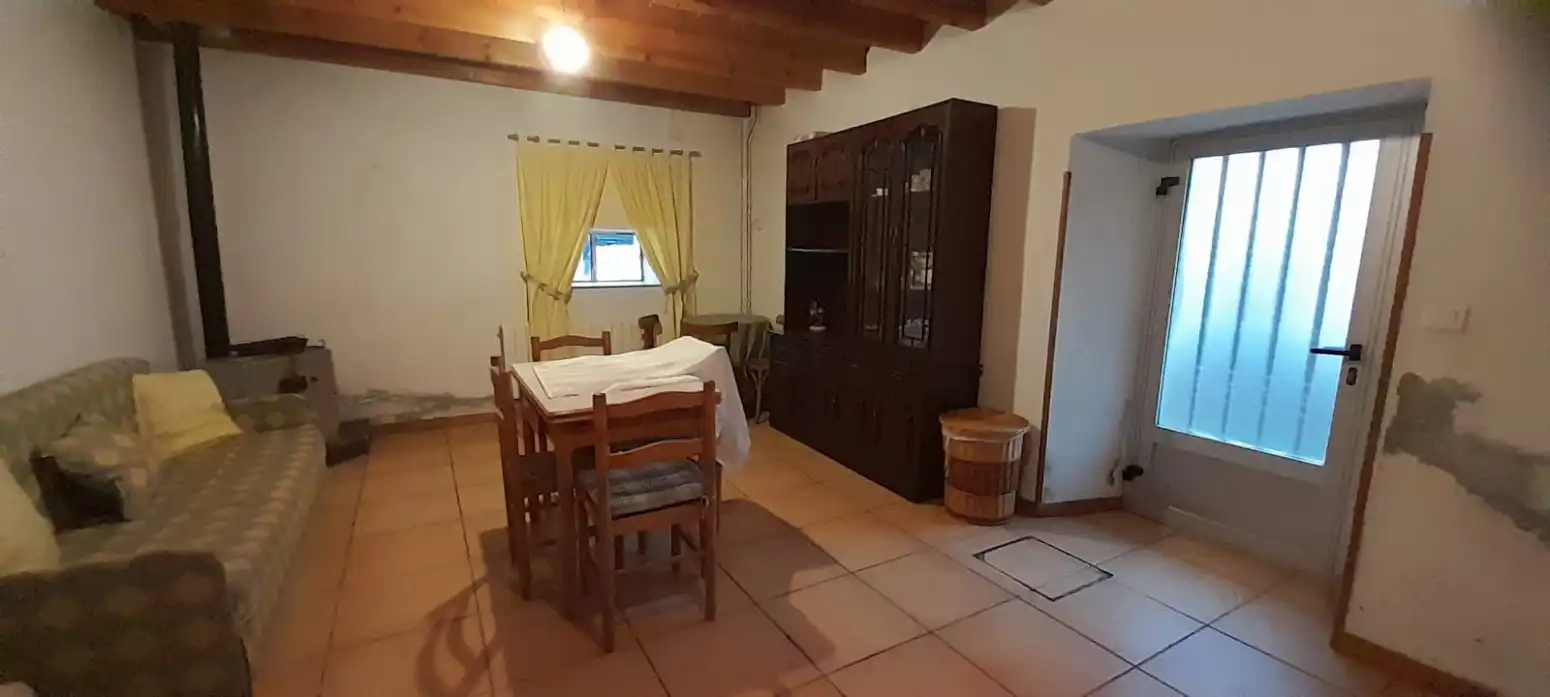 Menjador de Casa o xalet en venda en Santiurde de Reinosa amb Calefacció