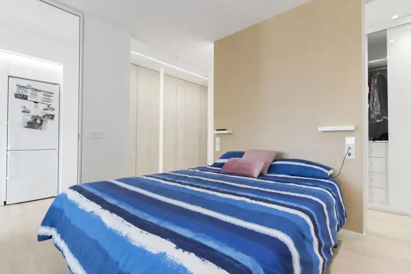 Habitación de Oficina de alquiler en Barcelona con Aire acondicionado, Calefacción y Amueblado