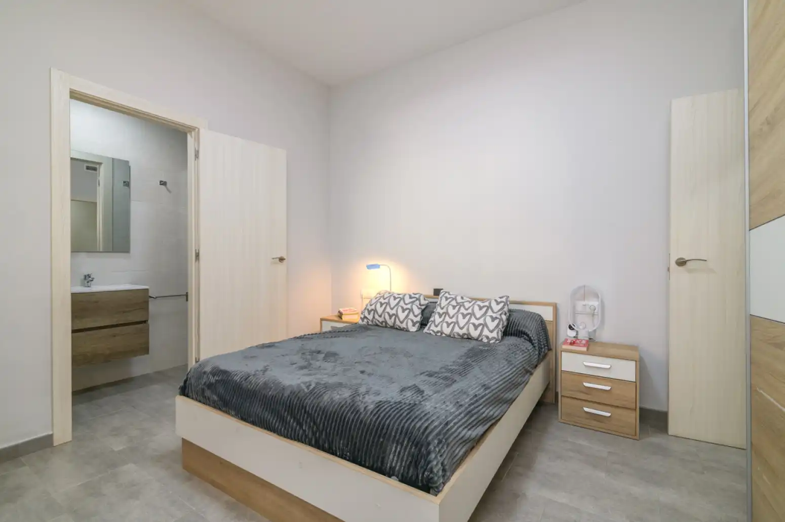 Habitación de Piso en venta en Viladecans con Terraza
