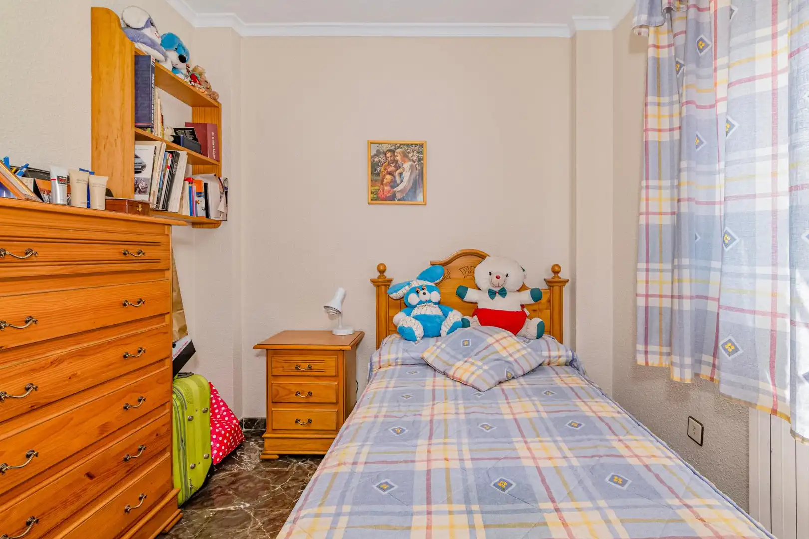 Habitación de Casa adosada en venta en Granada con Aire acondicionado y Calefacción