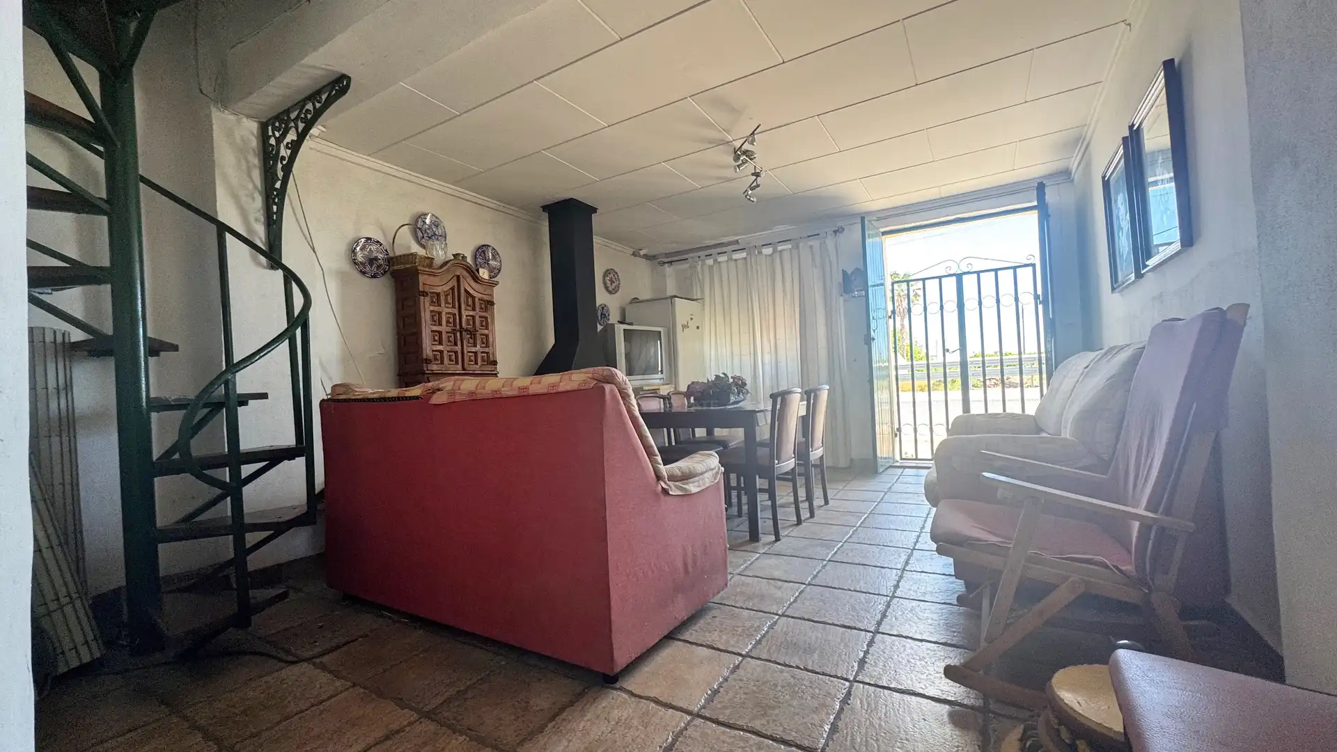 Casa adosada en venta en Oliva con Calefacción y Terraza