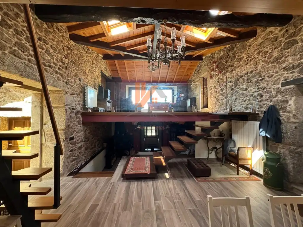 Casa o chalet en venta en A Estrada  con Jardín privado, Horno y Balcón