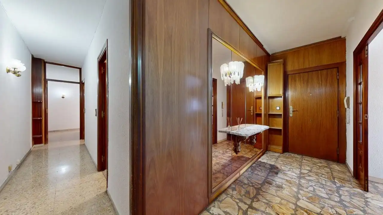 Appartamento con terrazza in vendita a Carrer de Latorre, imagen 20