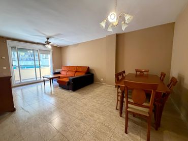 Appartamento con balcone in vendita a Carrer del País Basc
