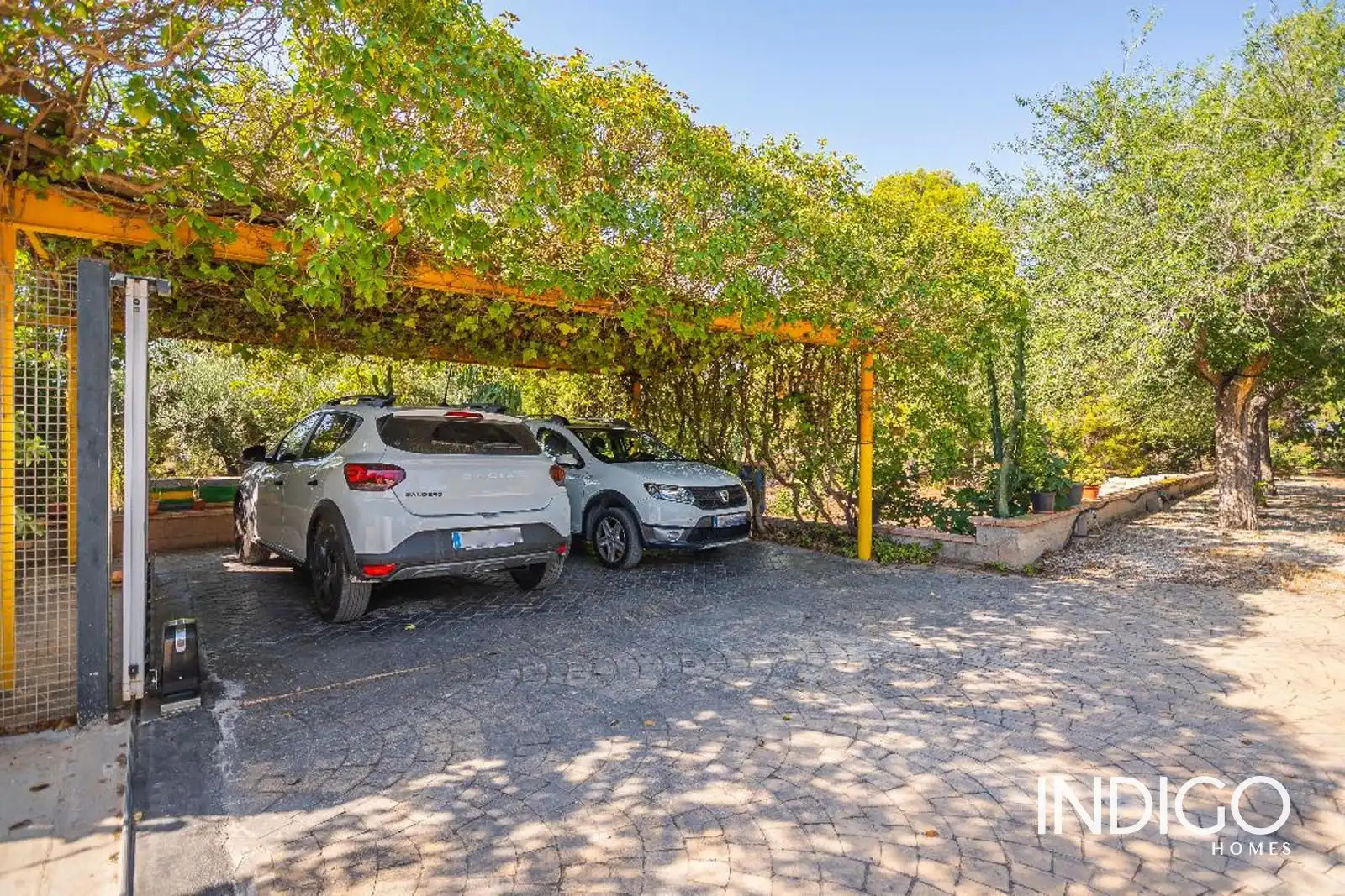 Parking of Houses for sale in San Vicente del Raspeig / Sant Vicent del Raspeig  with Air Conditioner, Heating and Terrace