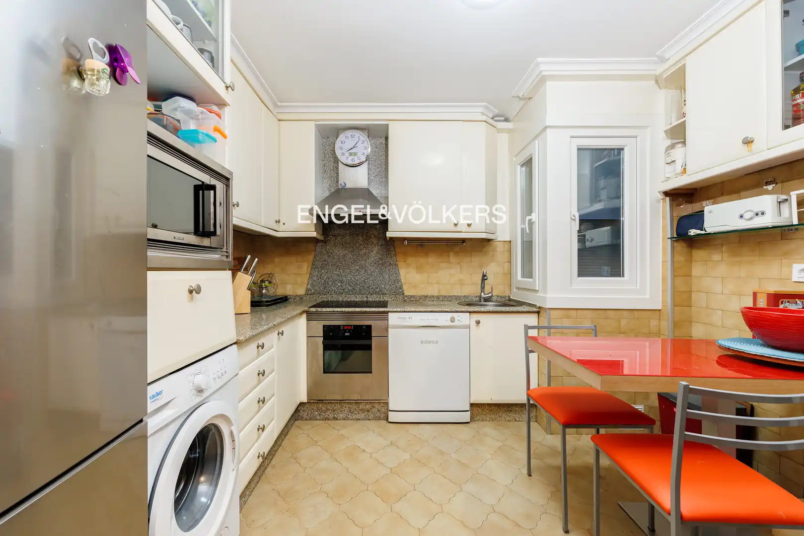 Kitchen of Flat for sale in Baiona  with Heating, Parquet flooring and Terrace