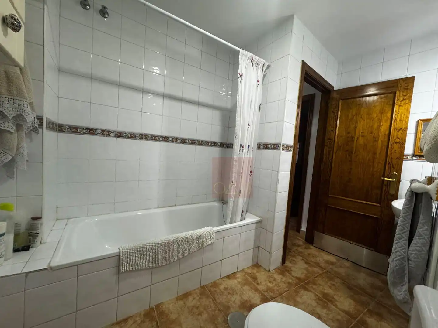 Bathroom of Flat for rent in Albaicín