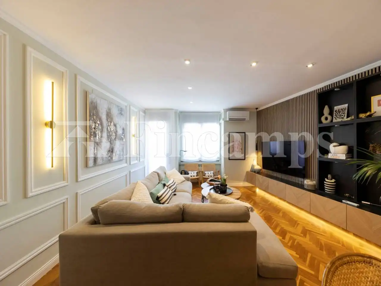 Living room of Attic for sale in Sabadell  with Air Conditioner, Heating and Parquet flooring