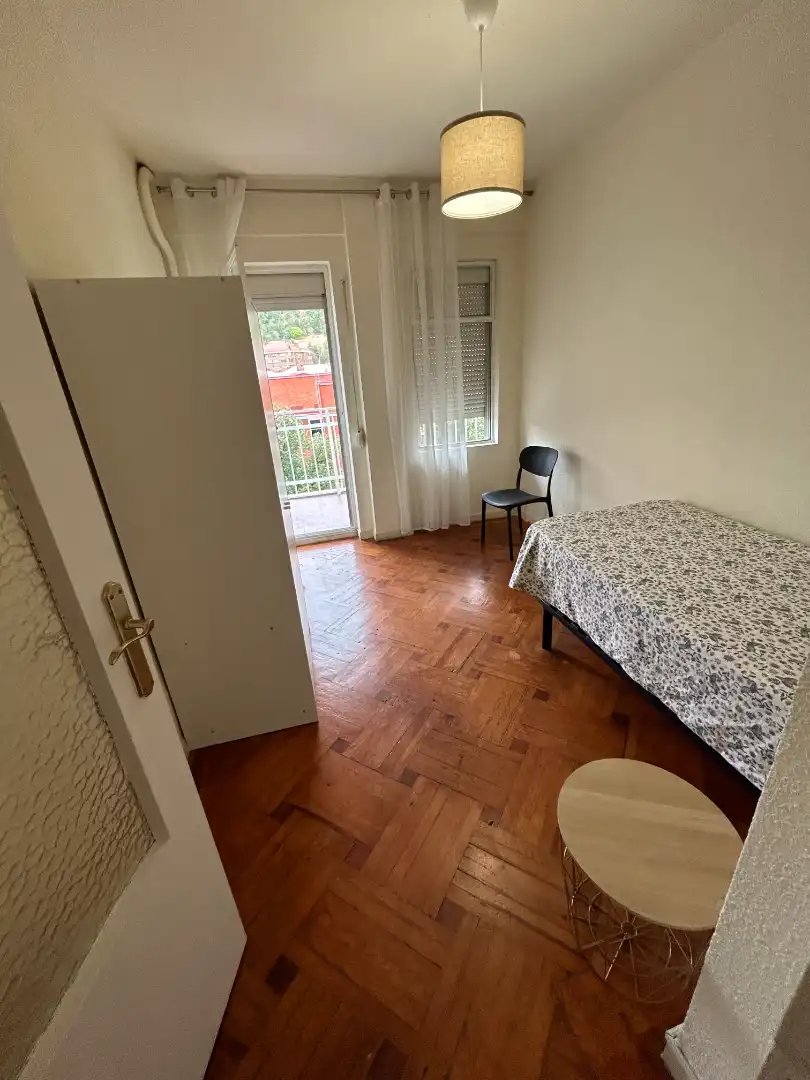 Wohnung zur Miete in Los Vadillos - R. Sanitaria - Pozanos