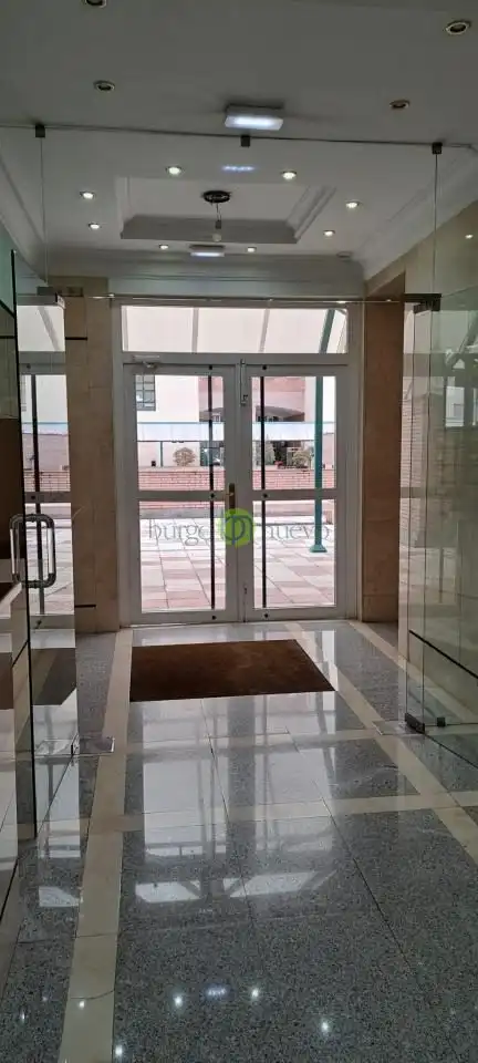Pis en venda a Calle Octavio Alvarez Carballo, San Claudio - La Chantría