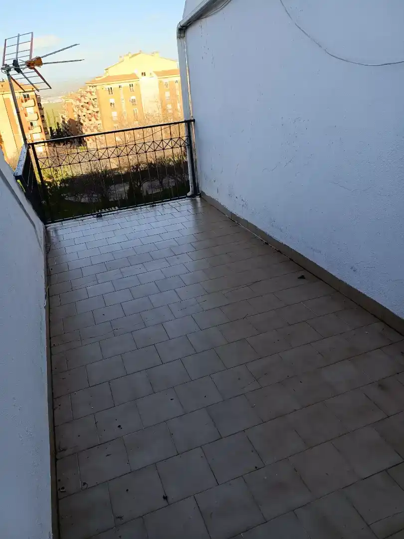 Terrassa de Casa adosada en venda en Jaén amb Piscina, Moblat i Balcó