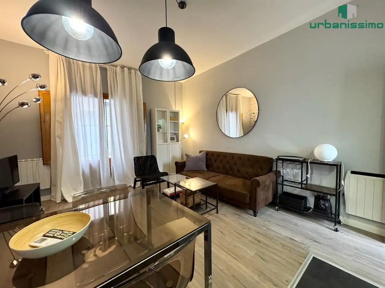 Appartement compact avec terrasse à louer à Calle Casto Plasencia