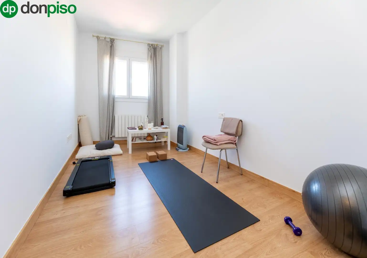 Flat for sale in Avenida DE LA ILUSTRACION, 115, Campus de la Salud
