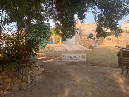 Jardí de Casa o xalet en venda en Vilanova i la Geltrú amb Aire condicionat, Moblat i Forn