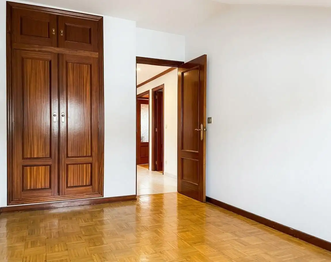 Flat for sale in Langreo  with Storage room