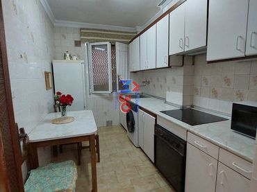 Apartament amb ascensor en venda a Centro