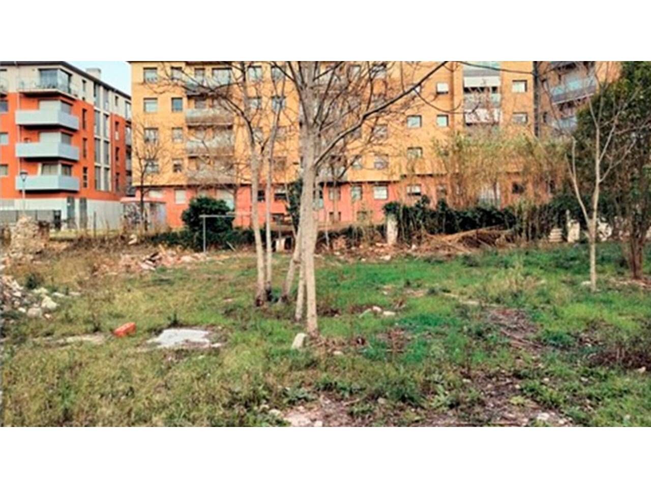 Land for sale in Girona Capital