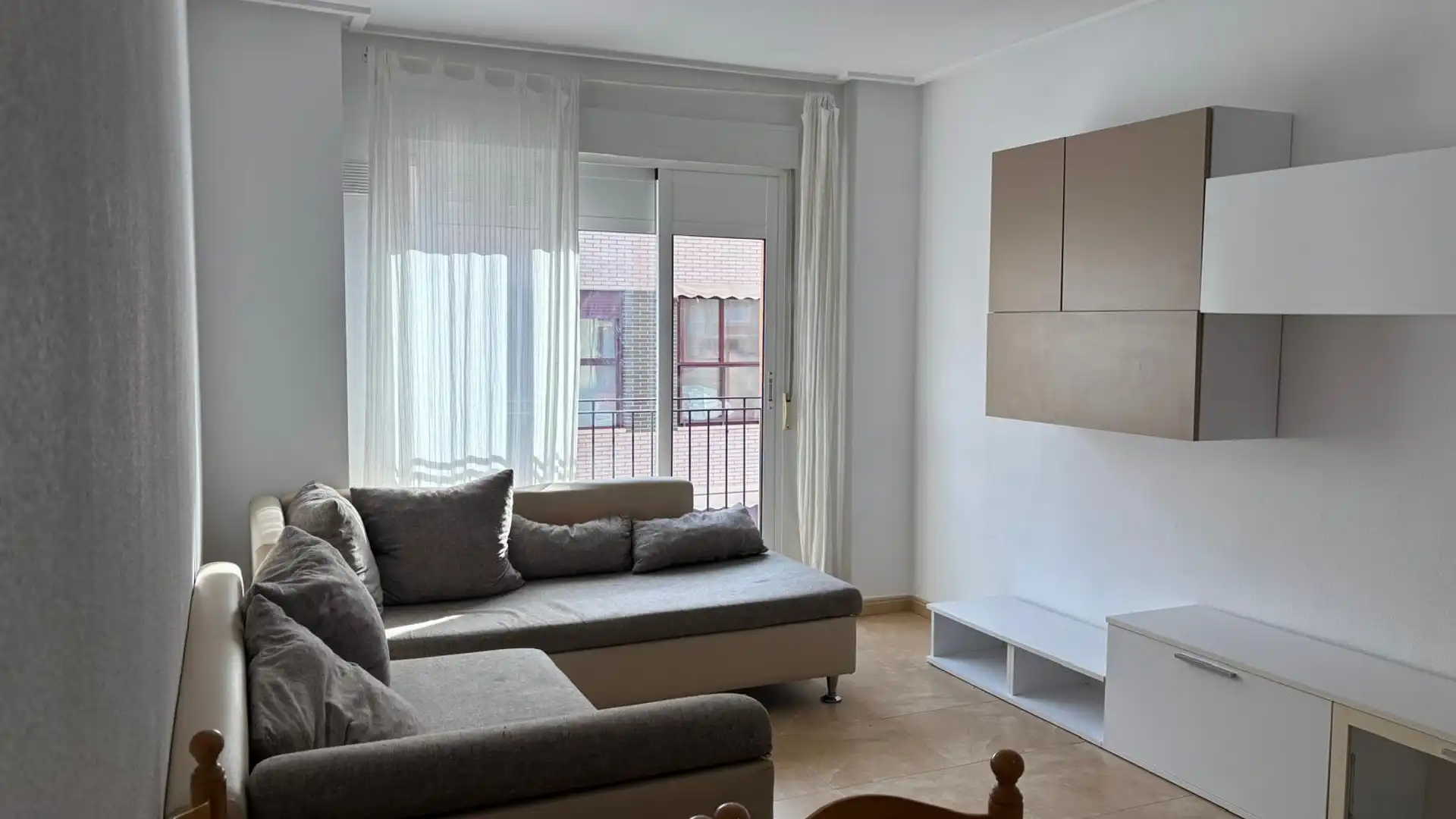 Living room of Apartments for sale in Elche / Elx  with Air Conditioner, Heating and Storage room
