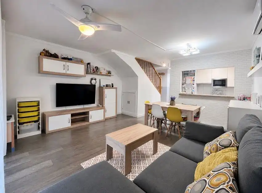 Haus oder Chalet zum Verkauf in Mont-roig del Camp mit Abstellraum und Gemeinschaftspool