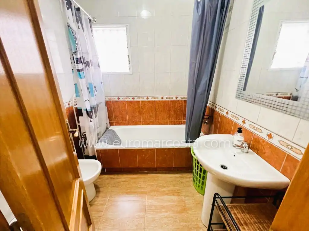 Casa pareada con piscina en venta en Carrer el Moll, imagen 20