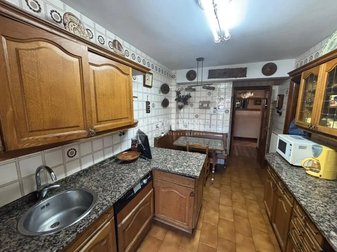 Cuina de Pis en venda en Bilbao  amb Calefacció, Traster i Balcó