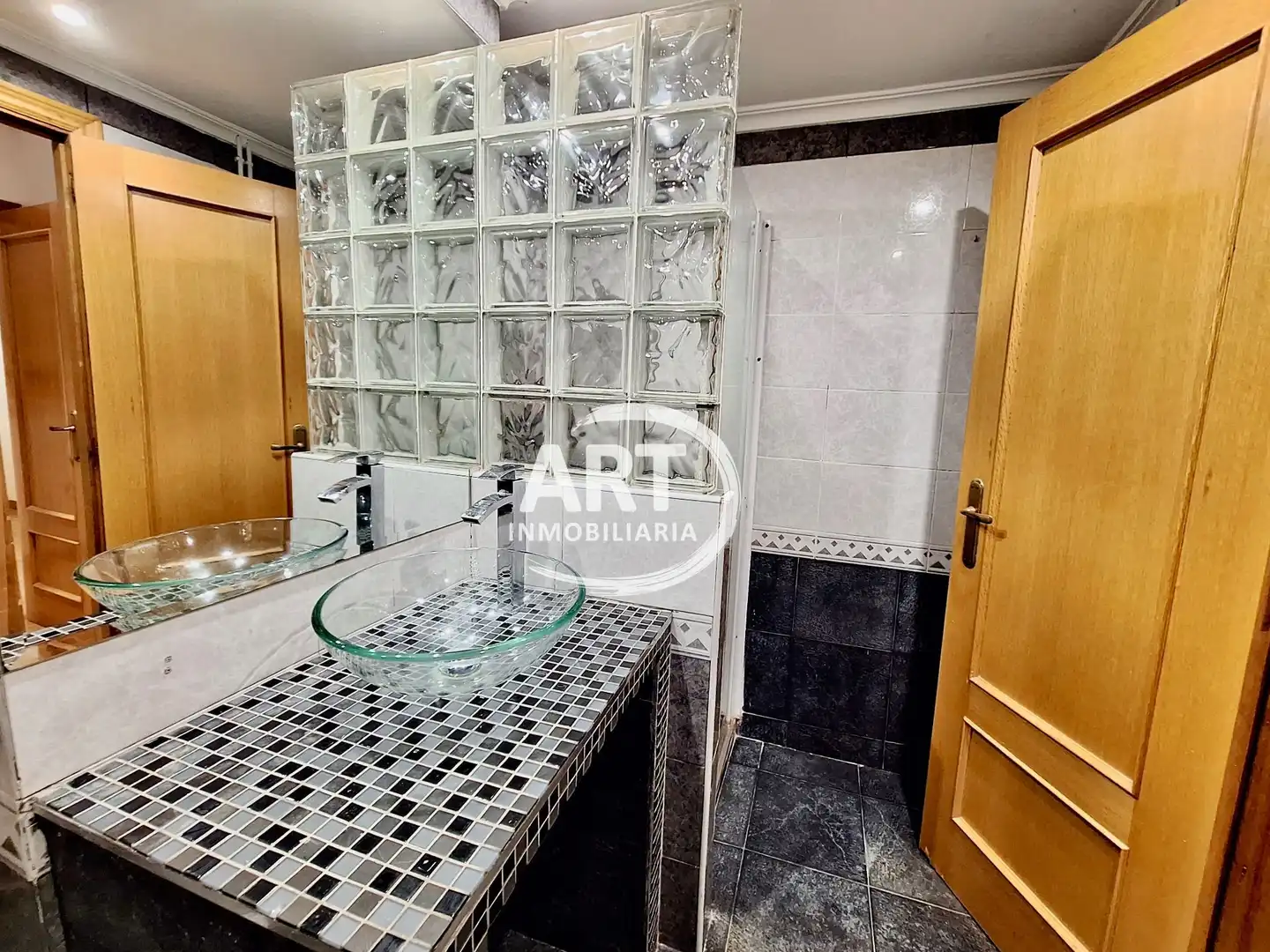 Badezimmer von Wohnung zum Verkauf in Alboraya mit Klimaanlage und Heizung