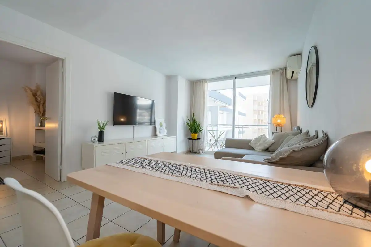 Piso con piscina en venta en Av. 8 d'Agost, imagen 3